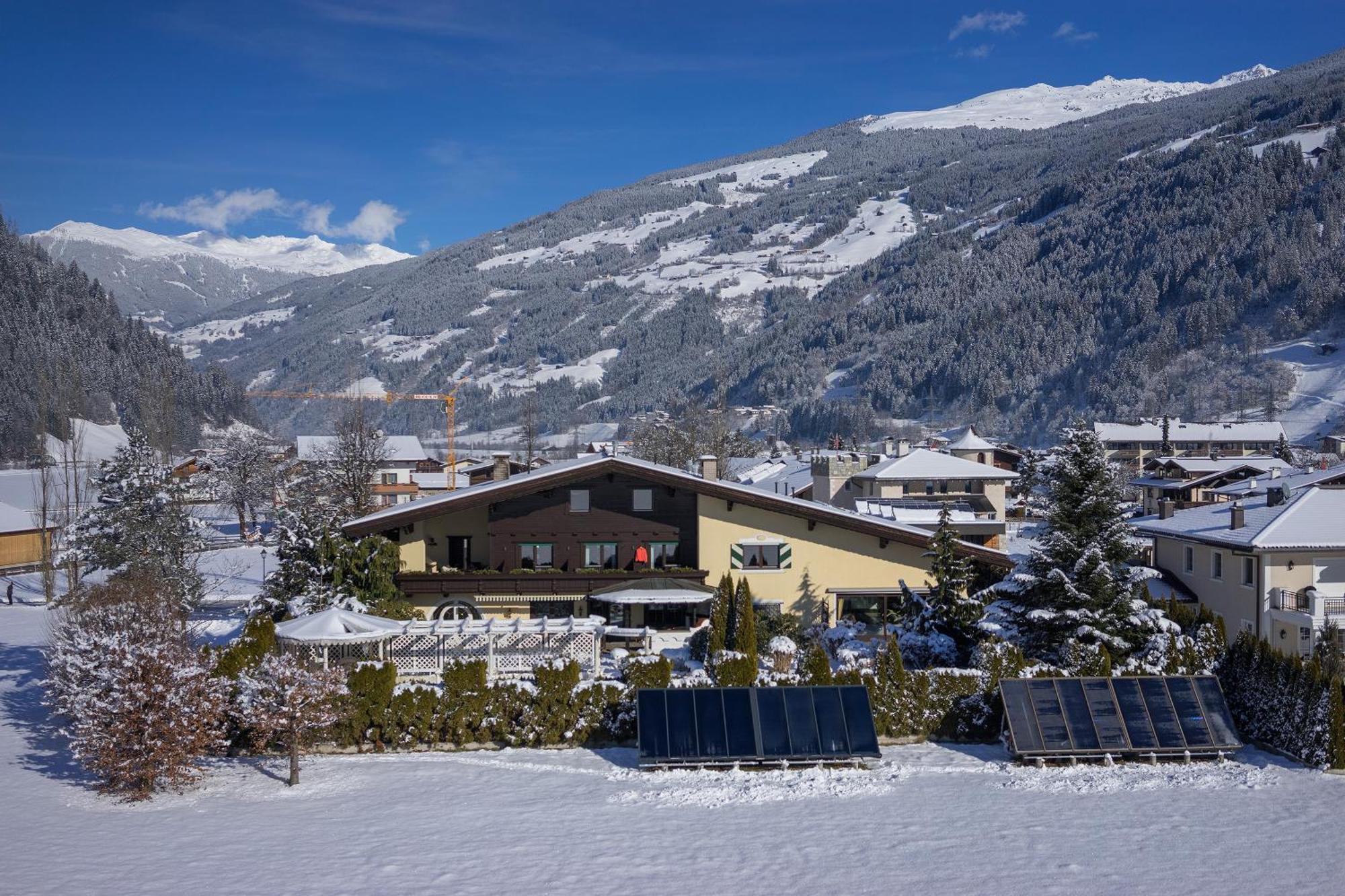 Boutiquehotel Saeumler Zell am Ziller Exterior foto